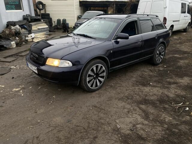 Синій Ауді А4, об'ємом двигуна 2.4 л та пробігом 260 тис. км за 4000 $, фото 22 на Automoto.ua