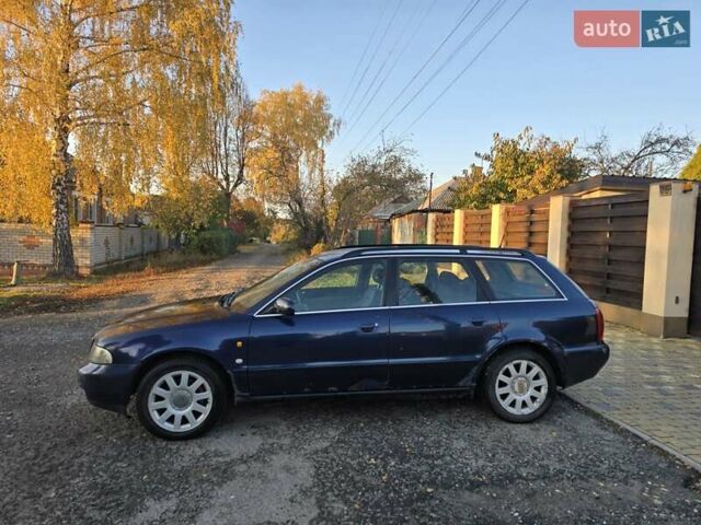 Синий Ауди А4, объемом двигателя 2.6 л и пробегом 300 тыс. км за 3000 $, фото 13 на Automoto.ua