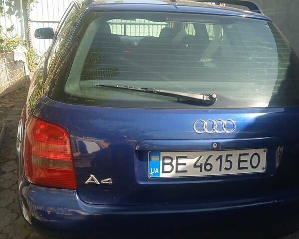 Синій Ауді А4, об'ємом двигуна 1.6 л та пробігом 243 тис. км за 3500 $, фото 8 на Automoto.ua