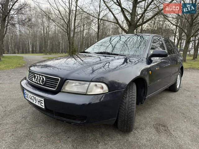 Синий Ауди А4, объемом двигателя 1.8 л и пробегом 360 тыс. км за 3900 $, фото 2 на Automoto.ua