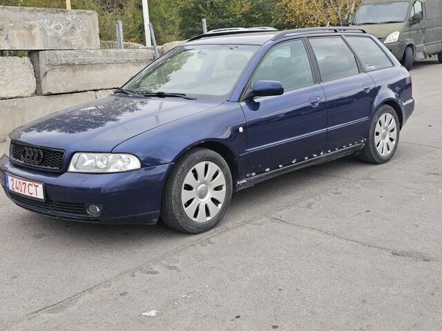 Синий Ауди А4, объемом двигателя 2 л и пробегом 250 тыс. км за 2300 $, фото 1 на Automoto.ua
