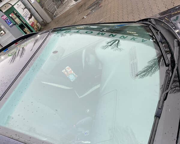 Синий Ауди А4, объемом двигателя 1.8 л и пробегом 250 тыс. км за 3700 $, фото 4 на Automoto.ua