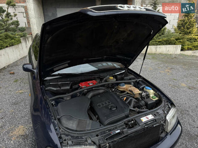 Синий Ауди А4, объемом двигателя 1.8 л и пробегом 360 тыс. км за 3900 $, фото 24 на Automoto.ua