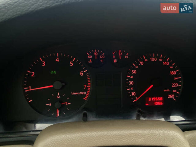 Синий Ауди А4, объемом двигателя 1.6 л и пробегом 319 тыс. км за 2999 $, фото 11 на Automoto.ua