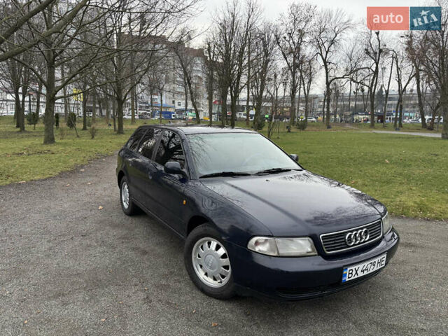 Синий Ауди А4, объемом двигателя 1.8 л и пробегом 360 тыс. км за 3900 $, фото 3 на Automoto.ua