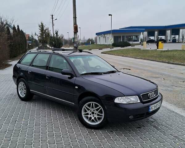 Синий Ауди А4, объемом двигателя 2.5 л и пробегом 420 тыс. км за 3800 $, фото 16 на Automoto.ua