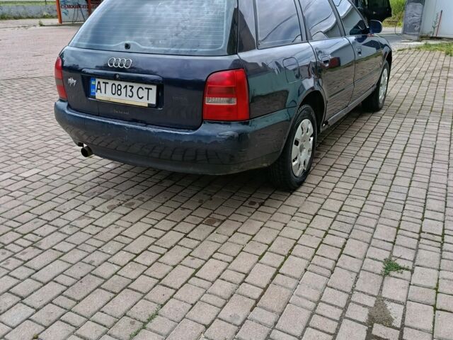 Синий Ауди А4, объемом двигателя 1.8 л и пробегом 375 тыс. км за 2200 $, фото 13 на Automoto.ua