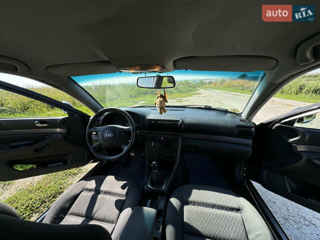 Синий Ауди А4, объемом двигателя 2.5 л и пробегом 320 тыс. км за 3700 $, фото 20 на Automoto.ua