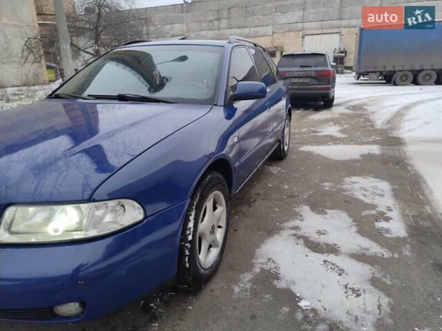 Синий Ауди А4, объемом двигателя 1.8 л и пробегом 280 тыс. км за 2899 $, фото 4 на Automoto.ua