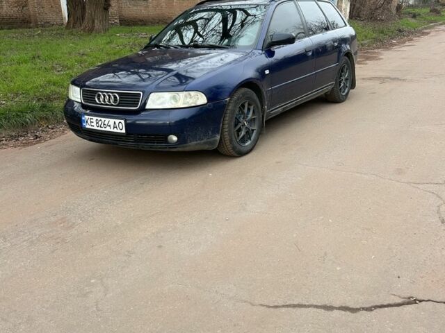 Синій Ауді А4, об'ємом двигуна 1.9 л та пробігом 260 тис. км за 4201 $, фото 1 на Automoto.ua
