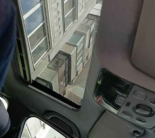 Синій Ауді А4, об'ємом двигуна 2.5 л та пробігом 343 тис. км за 2700 $, фото 10 на Automoto.ua