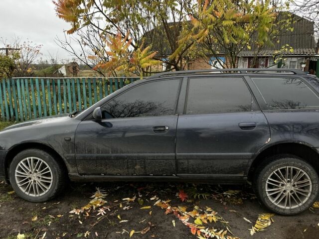 Синій Ауді А4, об'ємом двигуна 1.9 л та пробігом 545 тис. км за 3000 $, фото 2 на Automoto.ua