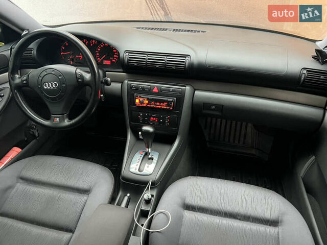 Синий Ауди А4, объемом двигателя 1.8 л и пробегом 193 тыс. км за 7777 $, фото 17 на Automoto.ua