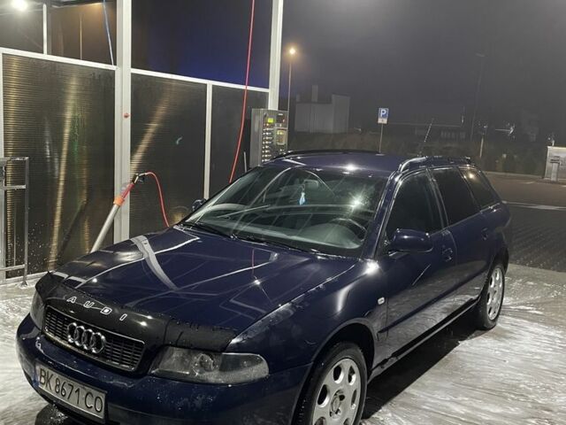 Синій Ауді А4, об'ємом двигуна 1.9 л та пробігом 350 тис. км за 3000 $, фото 6 на Automoto.ua