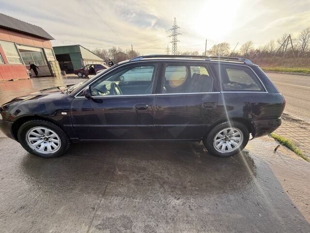 Синій Ауді А4, об'ємом двигуна 1.9 л та пробігом 350 тис. км за 2100 $, фото 5 на Automoto.ua