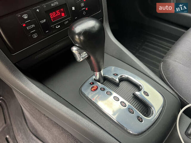 Синий Ауди А4, объемом двигателя 1.8 л и пробегом 193 тыс. км за 7777 $, фото 31 на Automoto.ua