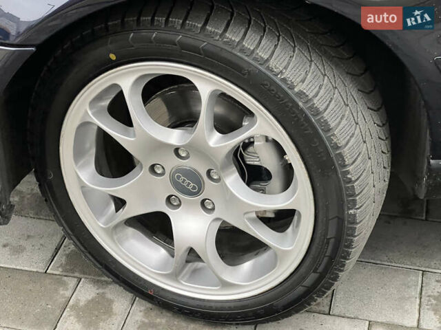 Синий Ауди А4, объемом двигателя 1.8 л и пробегом 193 тыс. км за 7777 $, фото 14 на Automoto.ua