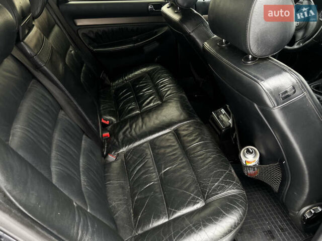 Синий Ауди А4, объемом двигателя 2.5 л и пробегом 225 тыс. км за 2750 $, фото 13 на Automoto.ua