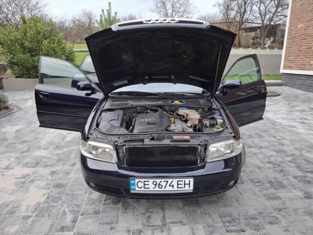 Синій Ауді А4, об'ємом двигуна 1.8 л та пробігом 196 тис. км за 4850 $, фото 7 на Automoto.ua