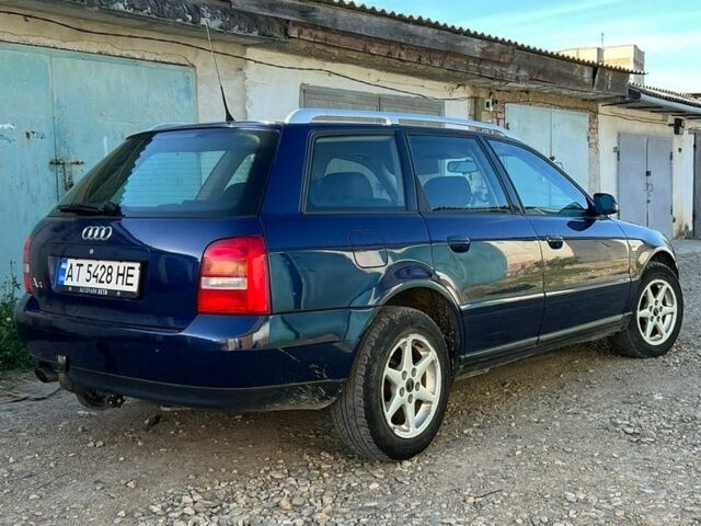 Синий Ауди А4, объемом двигателя 1.6 л и пробегом 227 тыс. км за 3900 $, фото 16 на Automoto.ua