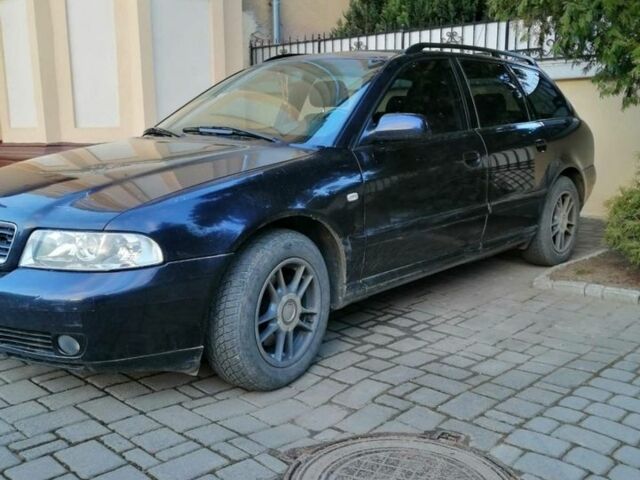 Синий Ауди А4, объемом двигателя 1.9 л и пробегом 309 тыс. км за 4300 $, фото 1 на Automoto.ua