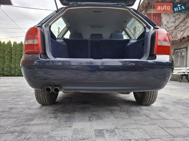 Синий Ауди А4, объемом двигателя 1.78 л и пробегом 196 тыс. км за 4850 $, фото 13 на Automoto.ua