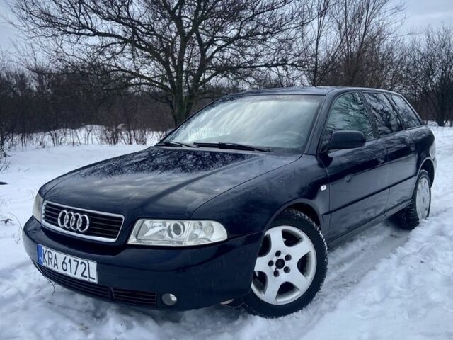 Синий Ауди А4, объемом двигателя 0 л и пробегом 350 тыс. км за 2300 $, фото 3 на Automoto.ua