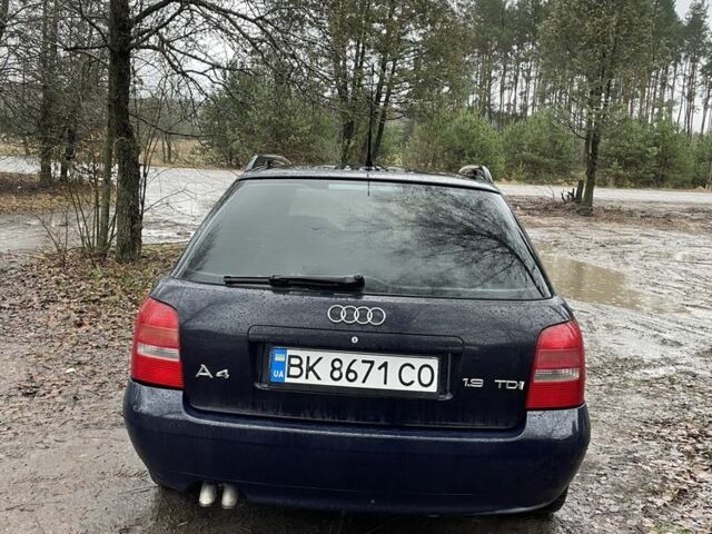 Синій Ауді А4, об'ємом двигуна 1.9 л та пробігом 350 тис. км за 3000 $, фото 4 на Automoto.ua