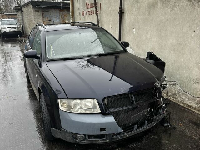 Синий Ауди А4, объемом двигателя 2.5 л и пробегом 400 тыс. км за 1500 $, фото 3 на Automoto.ua