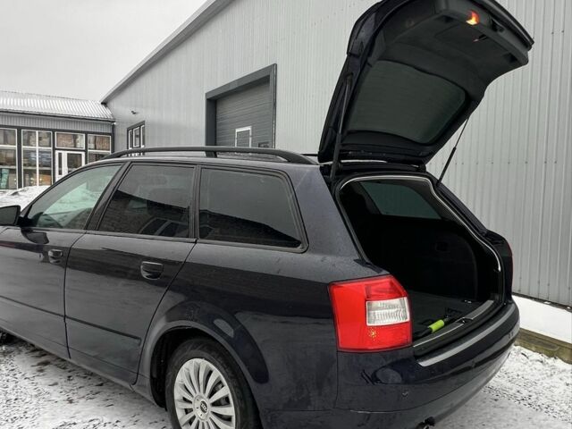 Синій Ауді А4, об'ємом двигуна 1.8 л та пробігом 349 тис. км за 4299 $, фото 23 на Automoto.ua