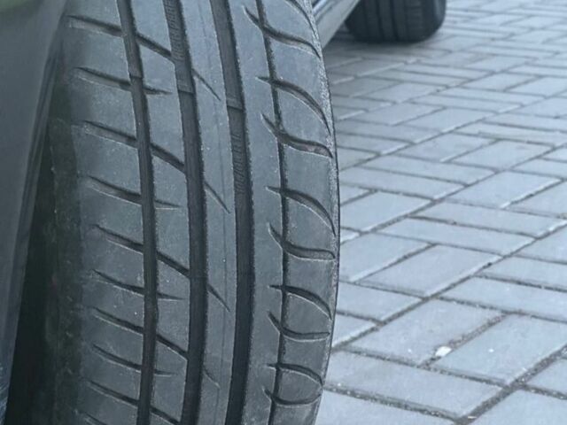 Синій Ауді А4, об'ємом двигуна 2.5 л та пробігом 200 тис. км за 3600 $, фото 14 на Automoto.ua