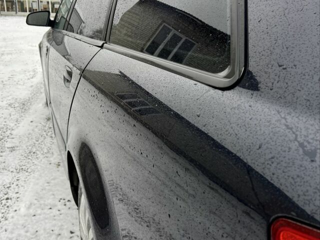 Синій Ауді А4, об'ємом двигуна 1.8 л та пробігом 349 тис. км за 4299 $, фото 15 на Automoto.ua