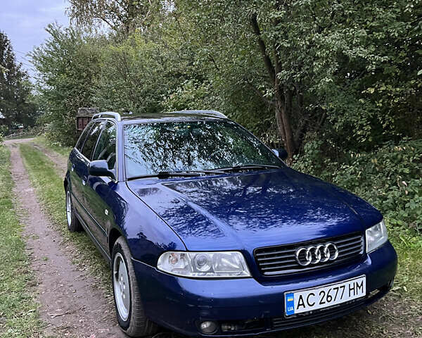 Синий Ауди А4, объемом двигателя 1.78 л и пробегом 250 тыс. км за 3600 $, фото 1 на Automoto.ua
