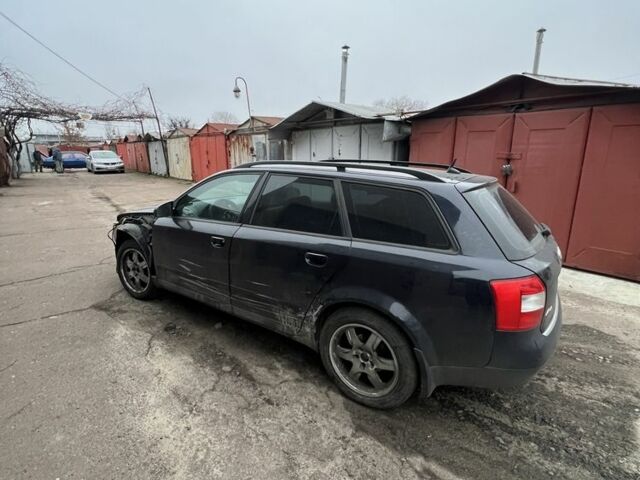 Синій Ауді А4, об'ємом двигуна 2.5 л та пробігом 100 тис. км за 2500 $, фото 4 на Automoto.ua
