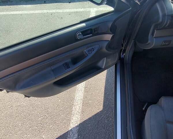 Синий Ауди А4, объемом двигателя 1.9 л и пробегом 277 тыс. км за 5000 $, фото 10 на Automoto.ua