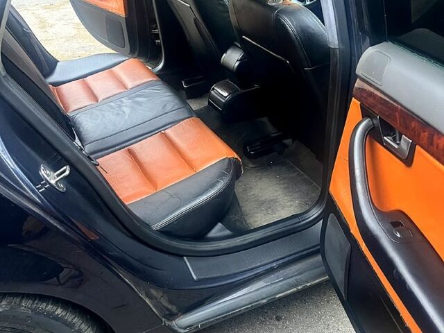 Синий Ауди А4, объемом двигателя 2.5 л и пробегом 398 тыс. км за 6000 $, фото 11 на Automoto.ua