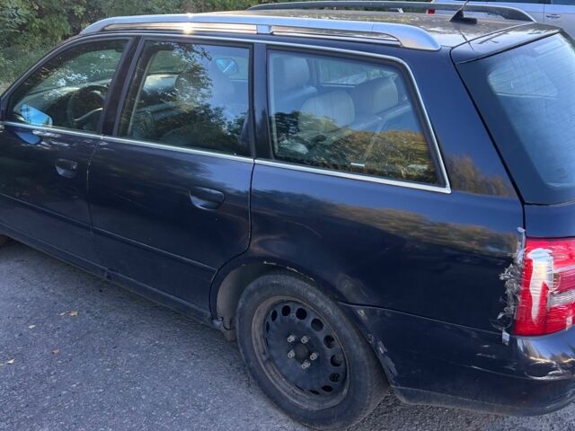 Синий Ауди А4, объемом двигателя 1.8 л и пробегом 1 тыс. км за 500 $, фото 5 на Automoto.ua