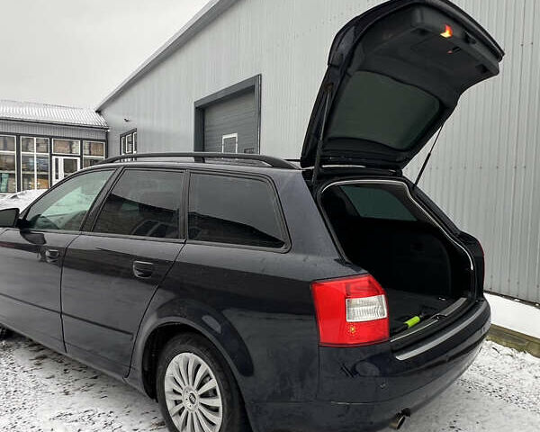 Синій Ауді А4, об'ємом двигуна 1.78 л та пробігом 349 тис. км за 4299 $, фото 61 на Automoto.ua