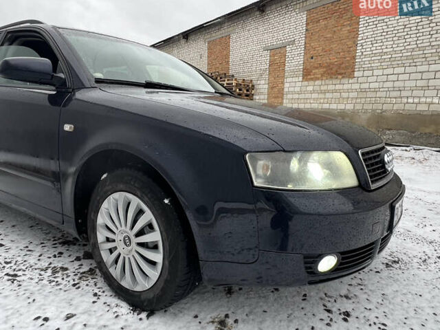 Синій Ауді А4, об'ємом двигуна 1.78 л та пробігом 349 тис. км за 4299 $, фото 11 на Automoto.ua