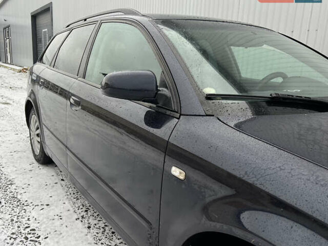 Синій Ауді А4, об'ємом двигуна 1.78 л та пробігом 349 тис. км за 4299 $, фото 47 на Automoto.ua