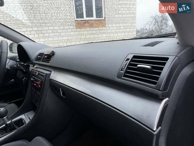 Синій Ауді А4, об'ємом двигуна 1.78 л та пробігом 349 тис. км за 4299 $, фото 32 на Automoto.ua