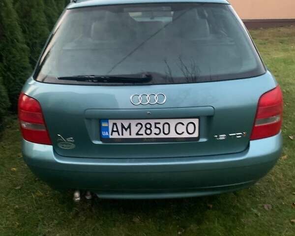 Синий Ауди А4, объемом двигателя 1.9 л и пробегом 300 тыс. км за 4300 $, фото 3 на Automoto.ua