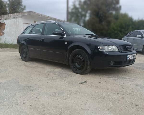 Синій Ауді А4, об'ємом двигуна 1.98 л та пробігом 276 тис. км за 4800 $, фото 11 на Automoto.ua