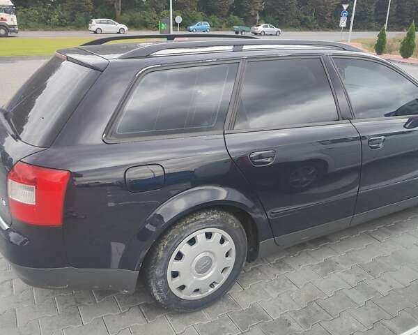 Синій Ауді А4, об'ємом двигуна 1.6 л та пробігом 220 тис. км за 5300 $, фото 9 на Automoto.ua
