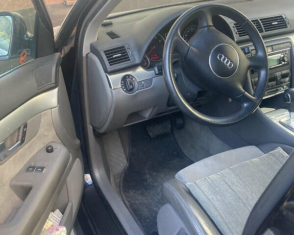 Синий Ауди А4, объемом двигателя 1.78 л и пробегом 161 тыс. км за 6099 $, фото 8 на Automoto.ua