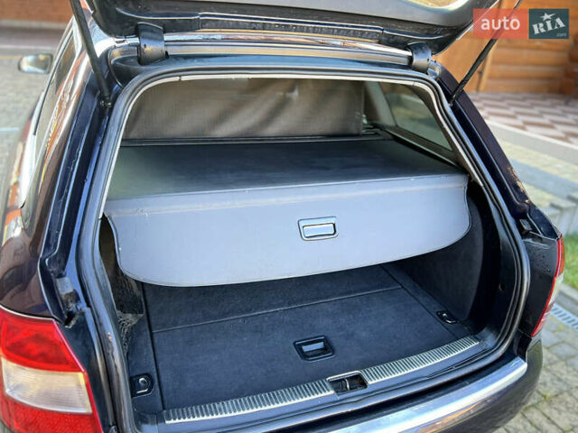 Синій Ауді А4, об'ємом двигуна 1.9 л та пробігом 331 тис. км за 4550 $, фото 21 на Automoto.ua
