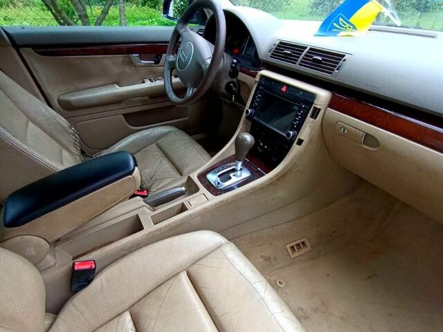 Синий Ауди А4, объемом двигателя 18 л и пробегом 250 тыс. км за 4100 $, фото 5 на Automoto.ua