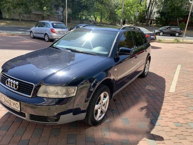 Синій Ауді А4, об'ємом двигуна 2 л та пробігом 453 тис. км за 4100 $, фото 1 на Automoto.ua