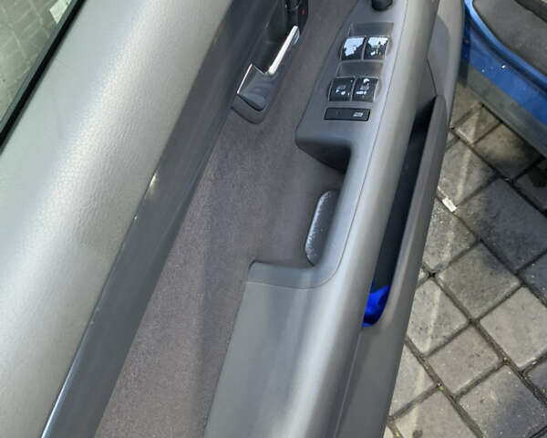 Синій Ауді А4, об'ємом двигуна 2.5 л та пробігом 300 тис. км за 4650 $, фото 12 на Automoto.ua