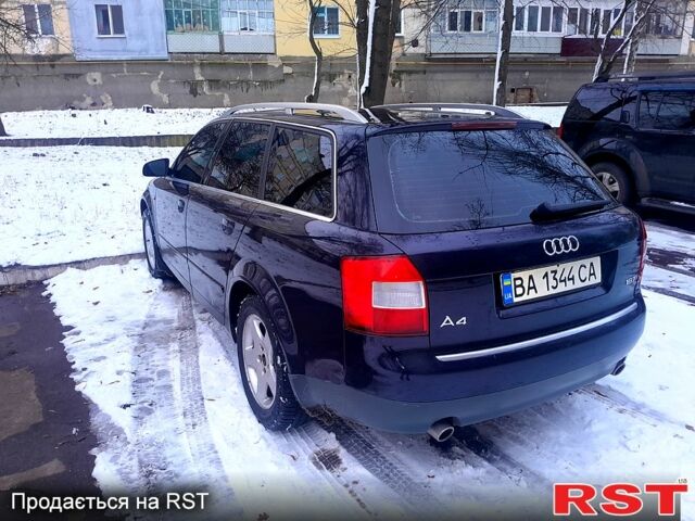 Синий Ауди А4, объемом двигателя 1.8 л и пробегом 400 тыс. км за 4700 $, фото 2 на Automoto.ua